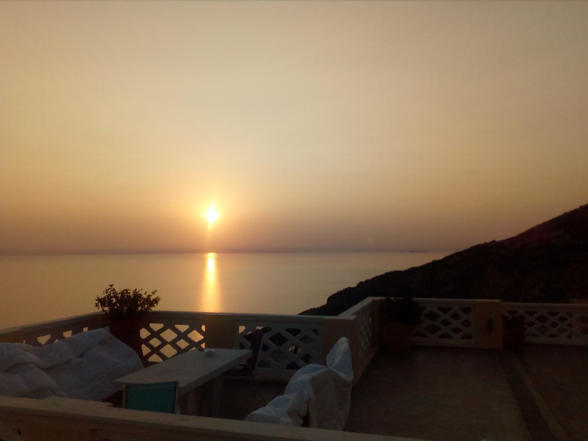 Olympos Archipelagos Buitenkant foto